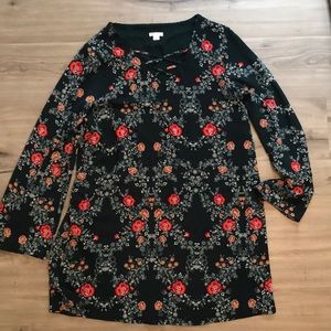 Size M green floral Xhilaration dress